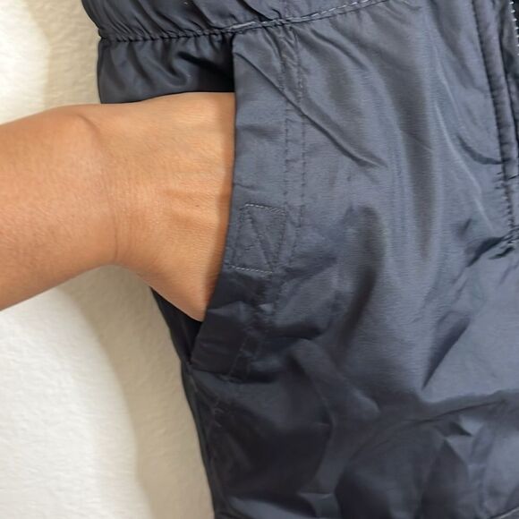 Osh Kosh B’gosh Kids Black Snow Bib sz 5-6 - Picture 6 of 9